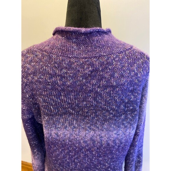 Coldwater Creek Purple Sweater Sz Large 25% Wool V Neck Variegated Fuzzy Striped - Picture 8 of 12
